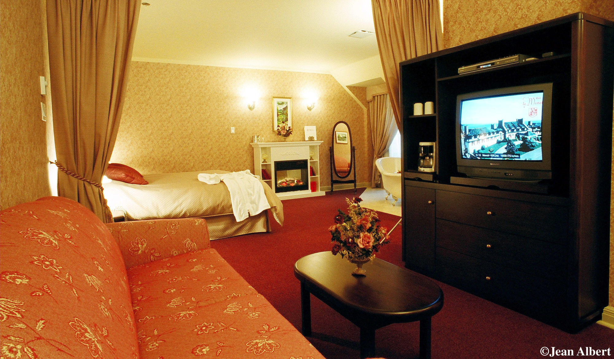 Hotel Le Manoir Бе-Комо Екстериор снимка