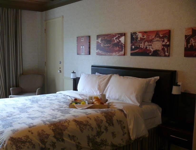 Hotel Le Manoir Бе-Комо Екстериор снимка