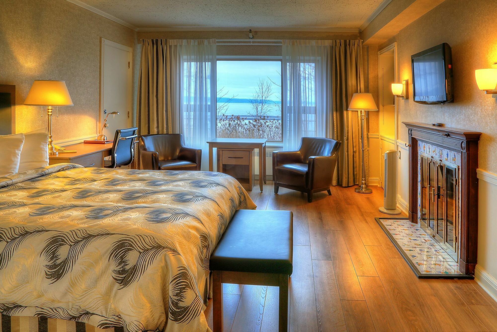 Hotel Le Manoir Бе-Комо Екстериор снимка